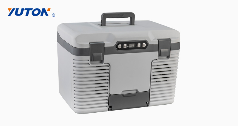 YT-A-20X 20L 12V Grey Thermoelectric Cooler Box